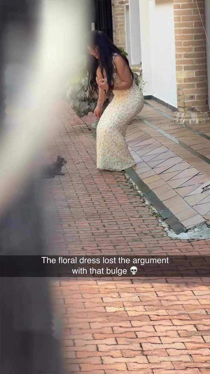dress said it’s doing the most 💀